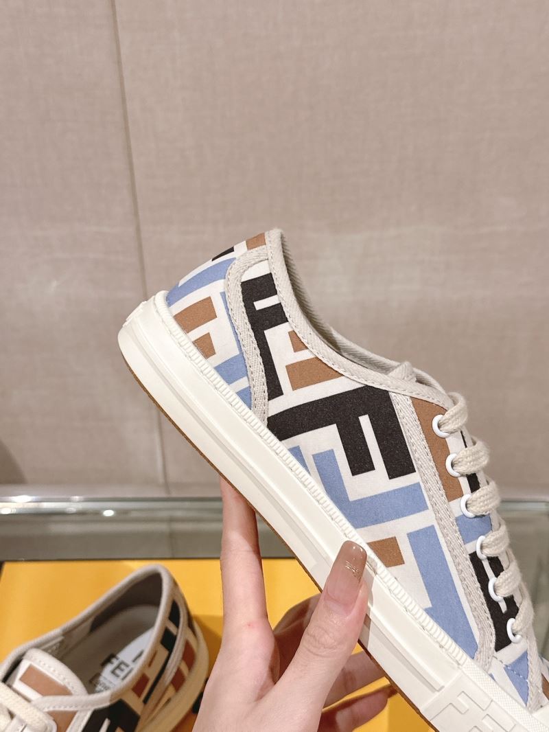 Fendi Low Shoes